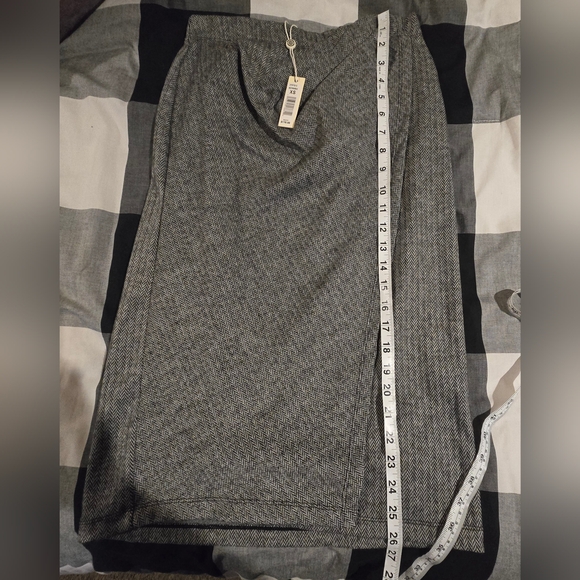 Max Studio Faux Wrap Skirt - Picture 5 of 8